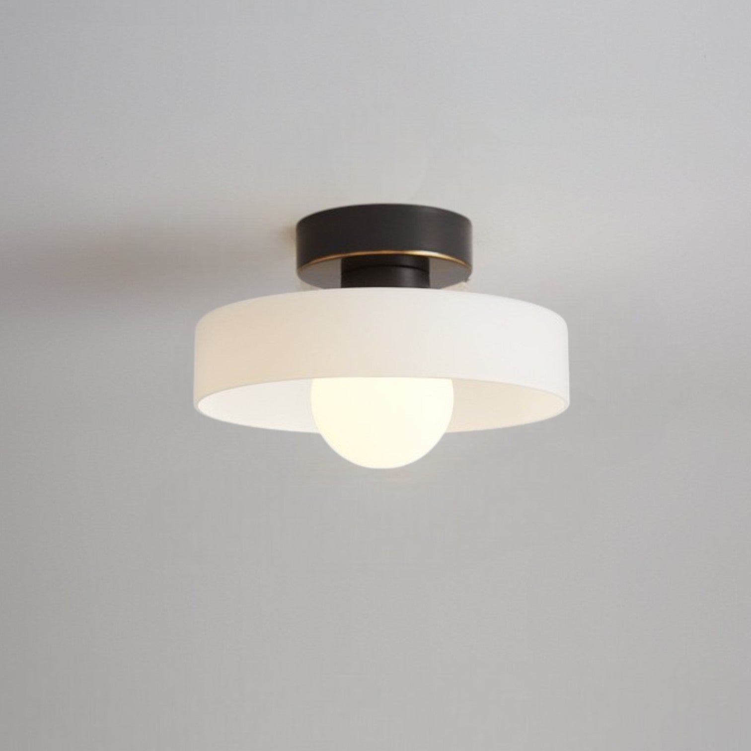 Bauhaus rund glas loftlampe