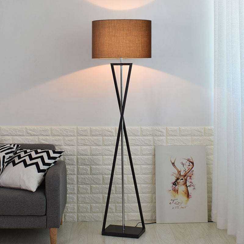 Moderne geometrisk gulvlampe