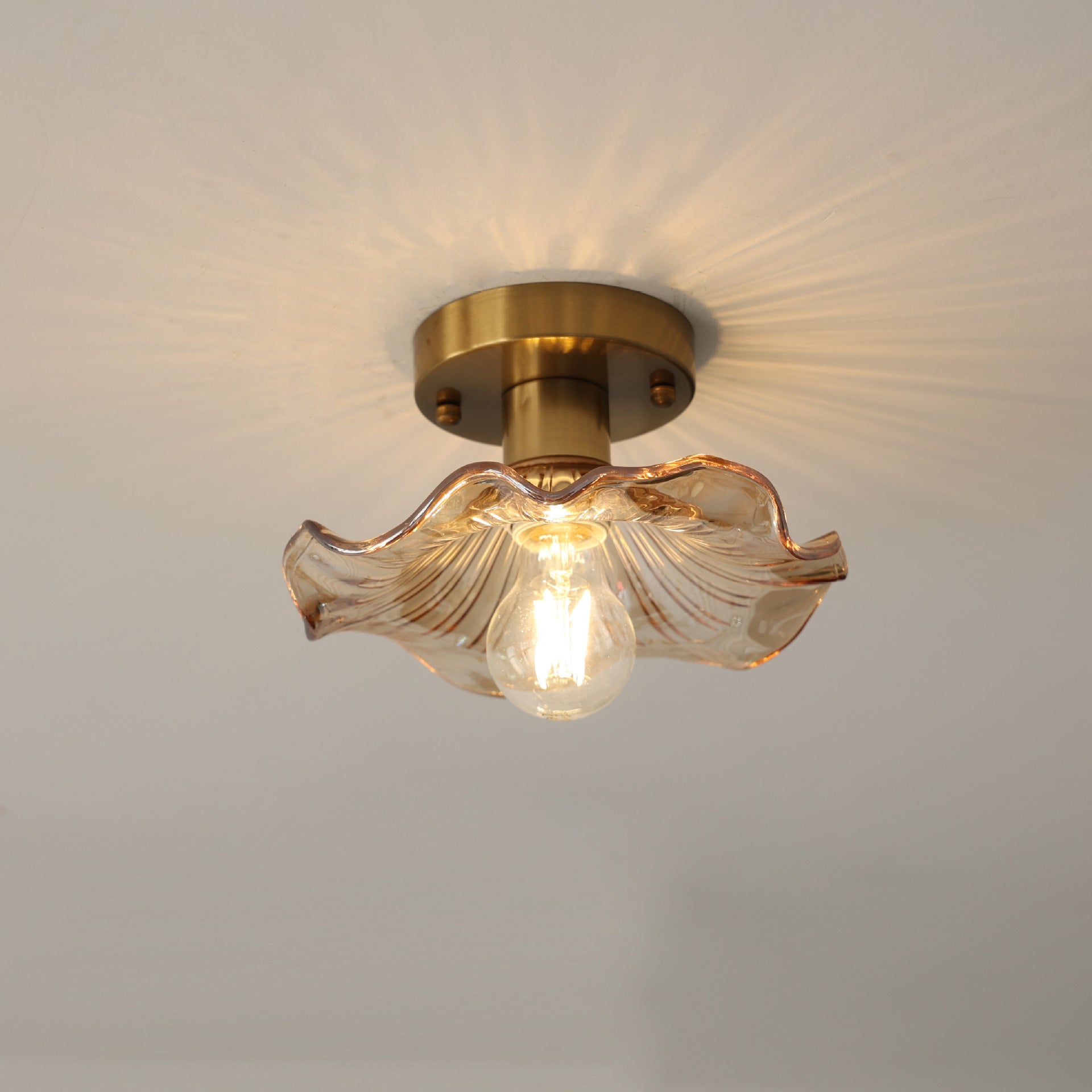 Elegant hibiscus loftlampe i glas